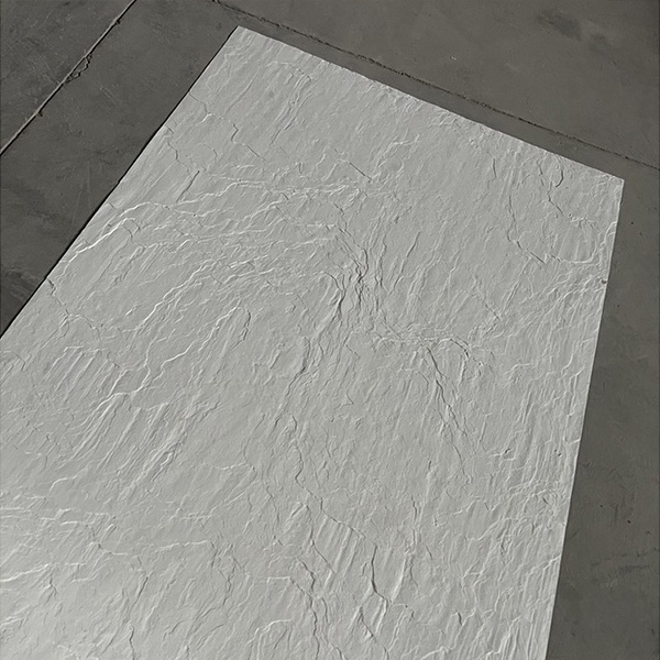 Aquavein-Stone-2
