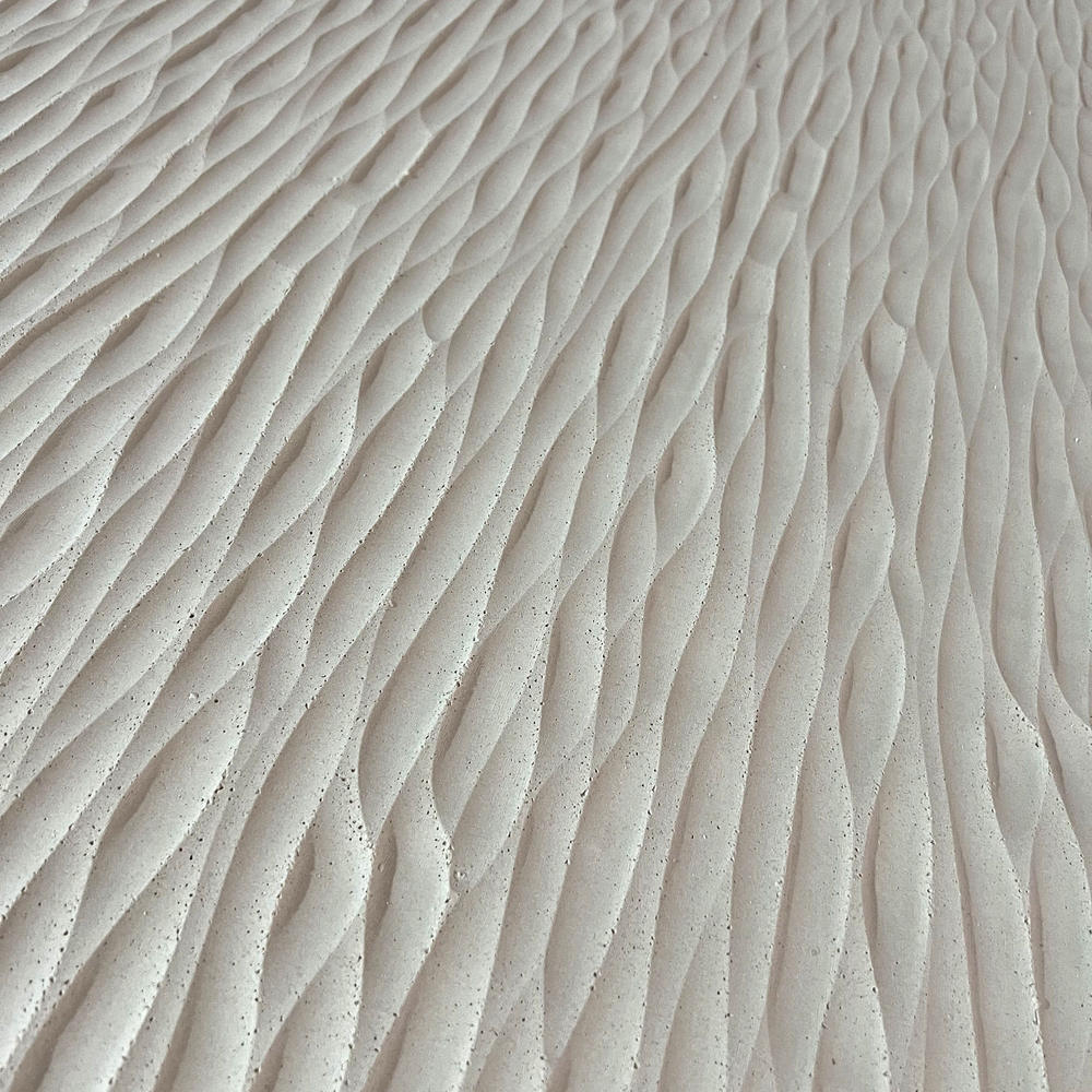 Feather Stone Detail (4)