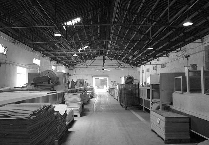 about-Factory05